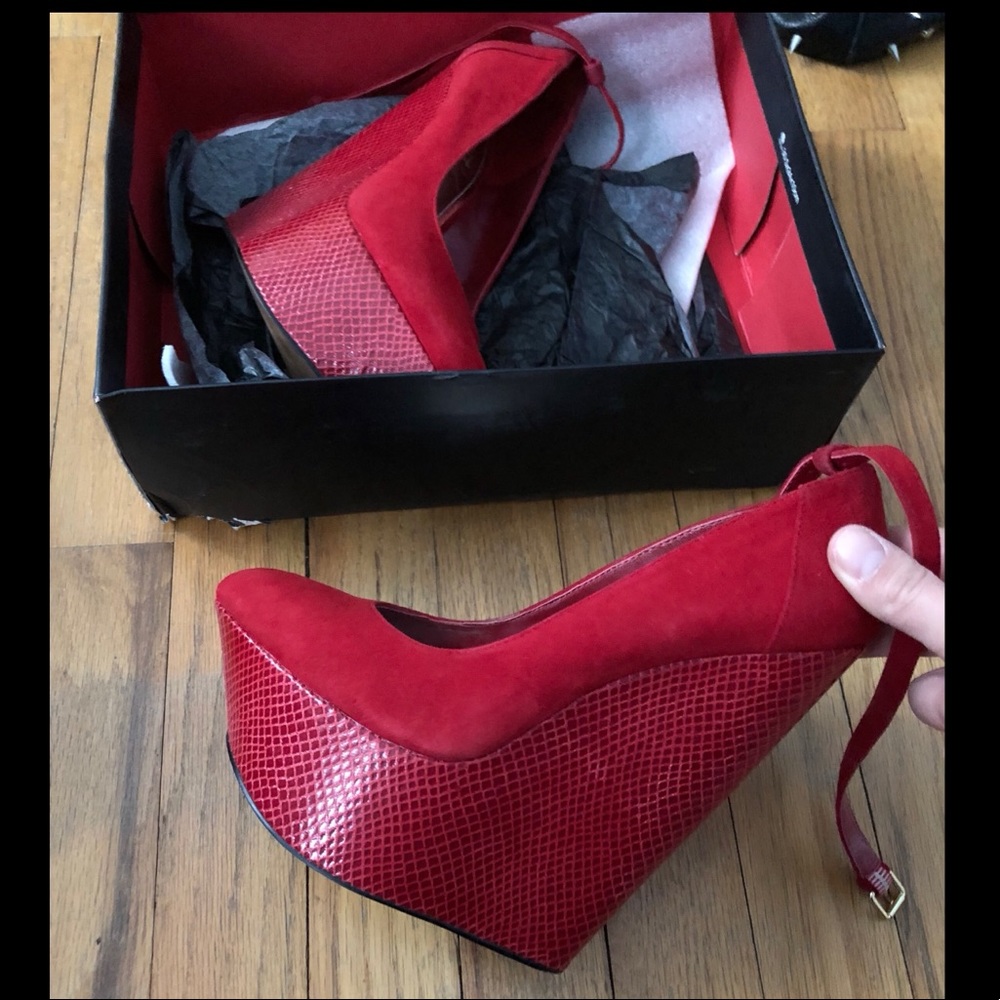 Wild Pair Snakeskin Red Wedges